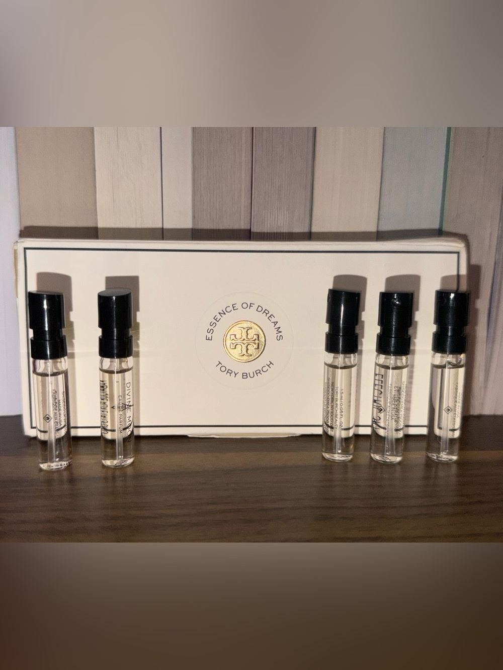 Tory Burch Essence of Dreams Fragrance Vials - Clear